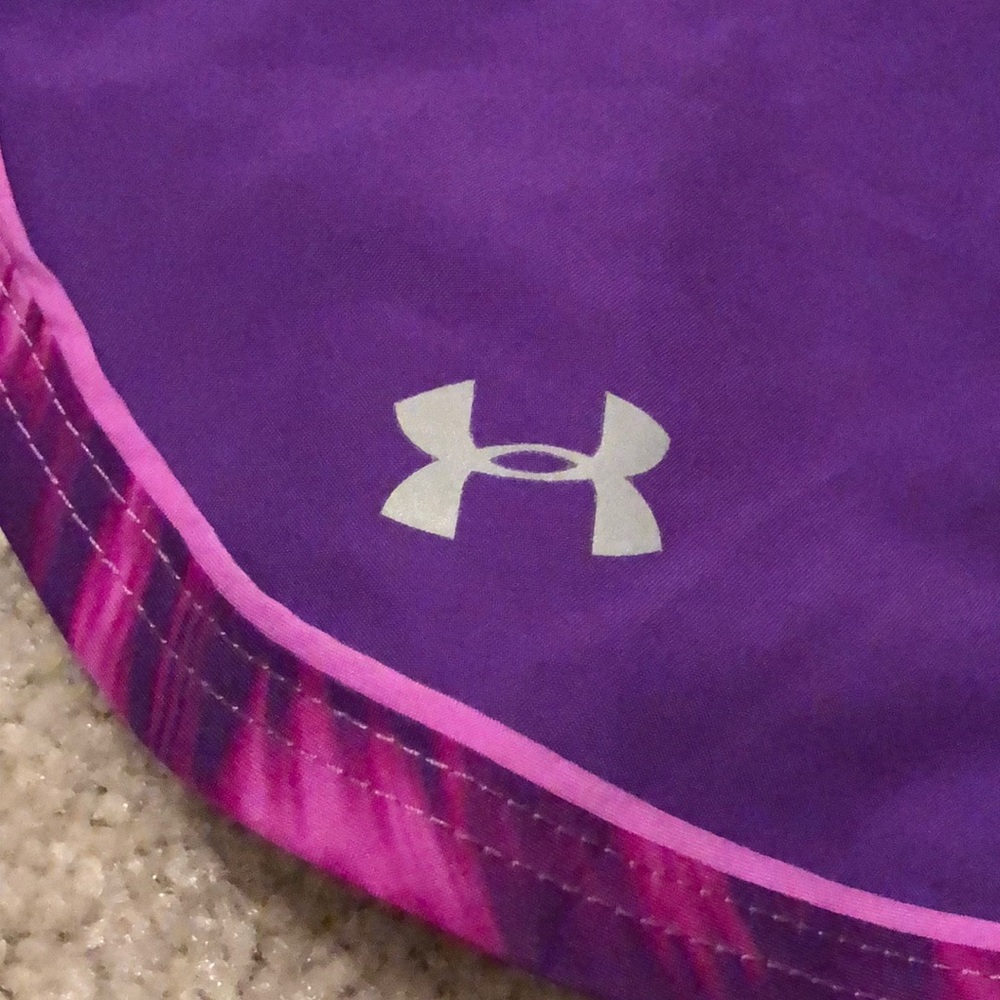 Shorts - Picture 3 of 4
